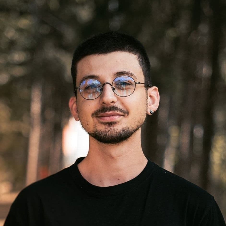 Robert Munceanu, Full-Stack-Entwickler @ WebScrapingAPI